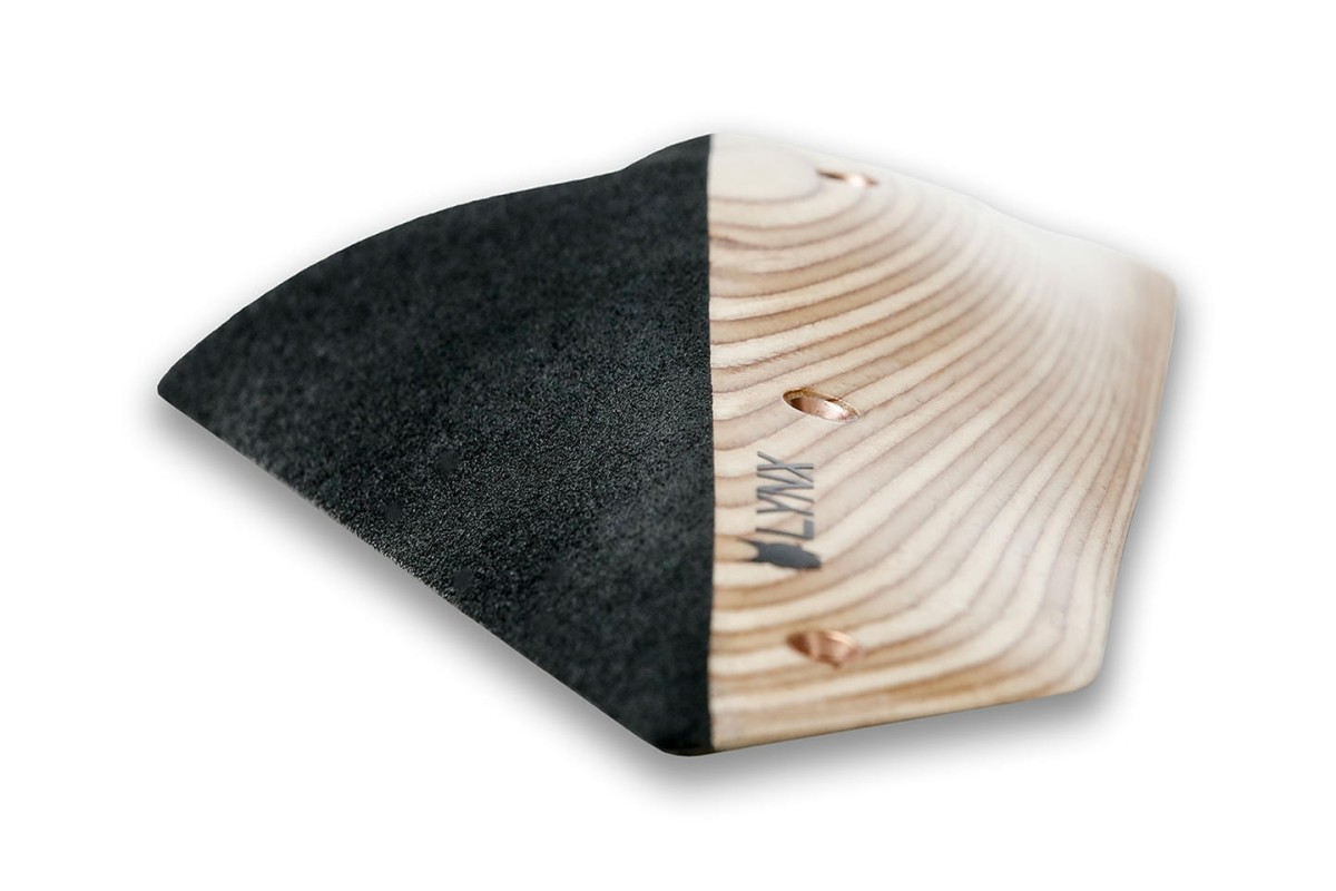 Wooden Holds - L4-WH-N-DT