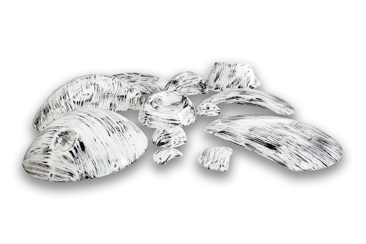 Ghost Line: Bestsellers - 360-640-WI-DT