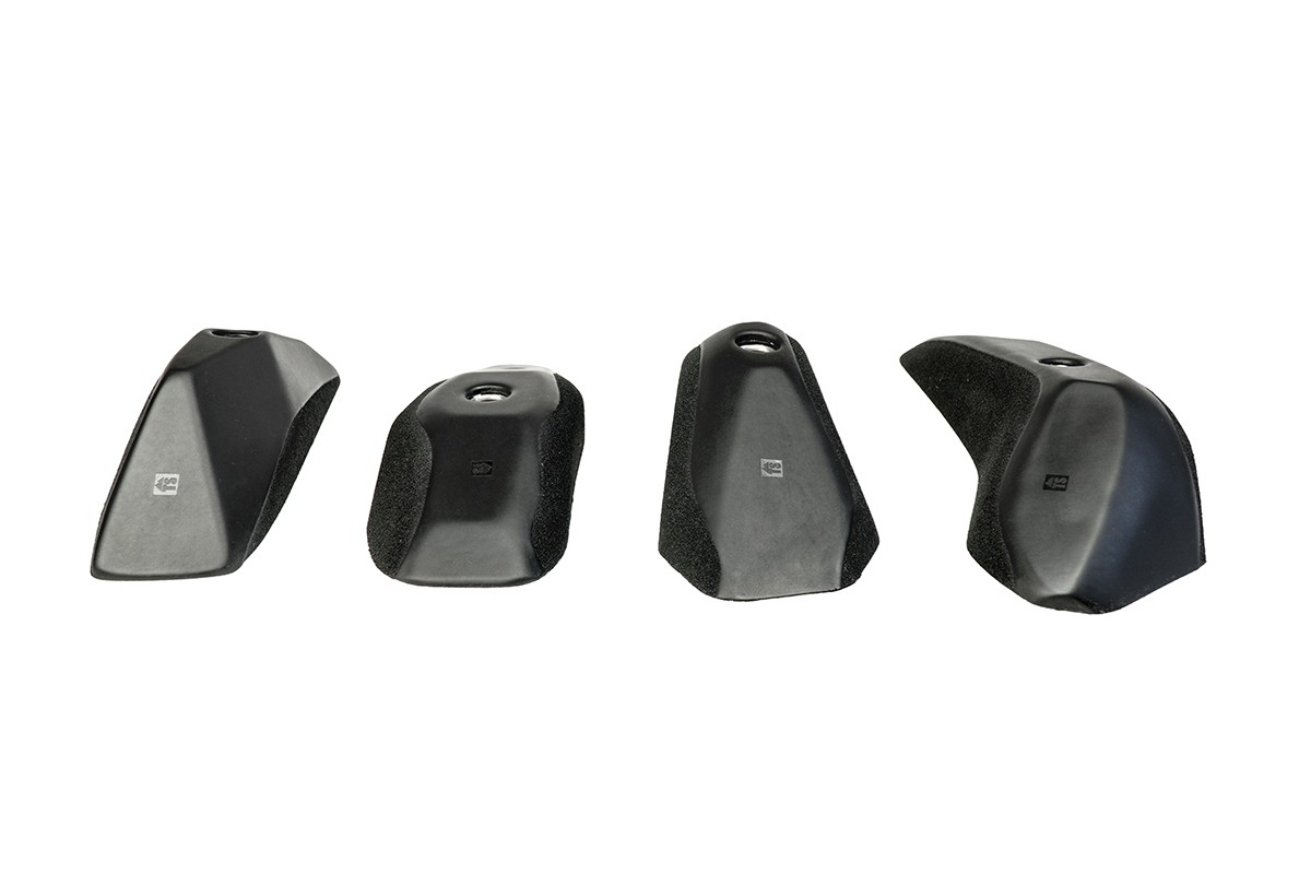 Obsidian - L Pinches Hard