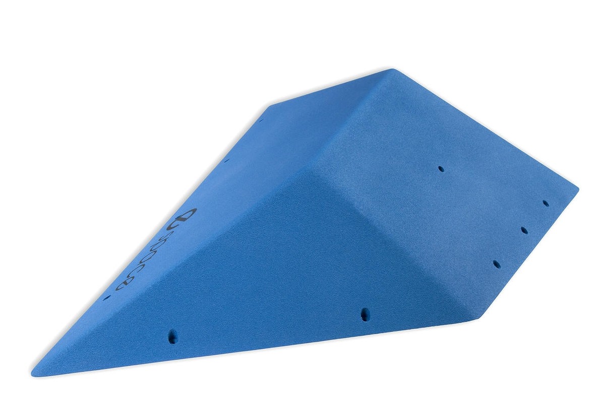 Geometrics - Asymetric Connector 01